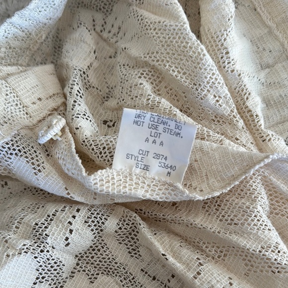 Karen Kane Ivory Lace Button-Front Night gown - Picture 9 of 9